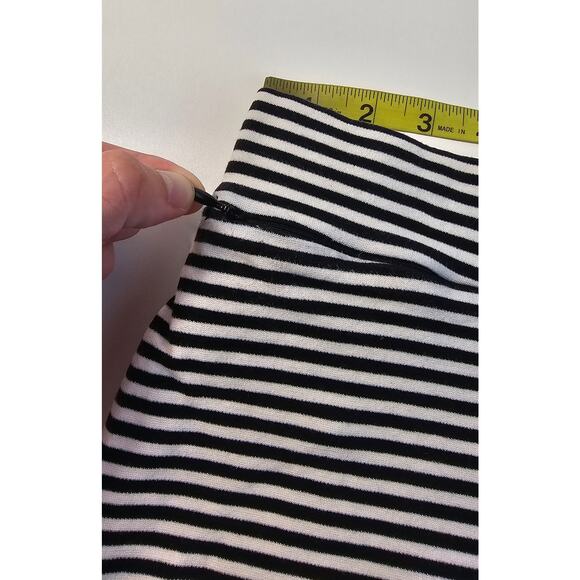 Toad & Co Paseo Ponte Knit Skirt Size S Striped Pull On Tencel Blend zip pocket - Picture 8 of 8